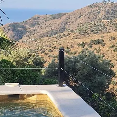 לינה וארוחת בוקר Casa La Jolla 3*