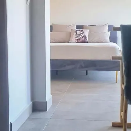 Casa La Jolla 3*