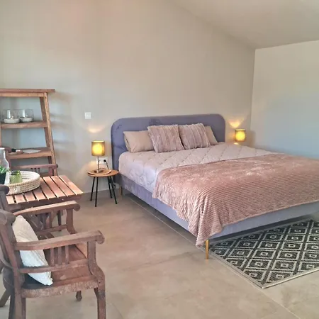 Casa La Jolla 3*