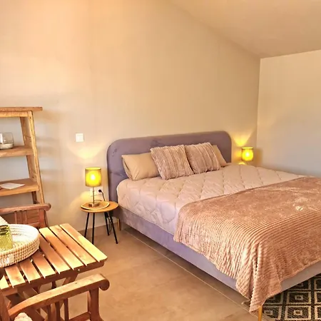 לינה וארוחת בוקר Casa La Jolla 3*