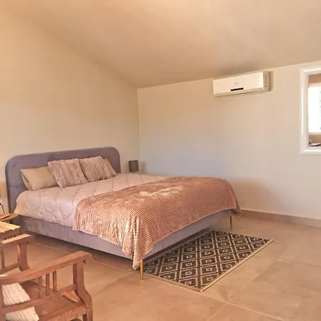 Casa La Jolla 3*